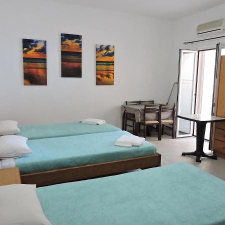 Egeon Rooms And Studios Georgioupoli Exterior foto